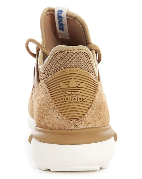 beige men's sneakers